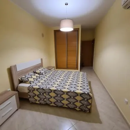 Апартаменты Luxury 2 Bed Карвоейру