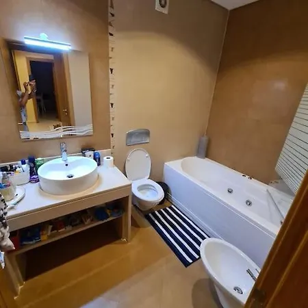 Luxury 2 Bed *