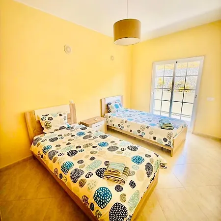 Luxury 2 Bed Lägenhet Carvoeiro (Lagoa)