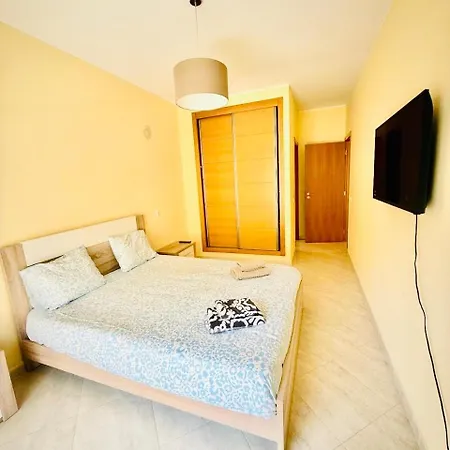 Lovely 2 Bed Apartment Near The Beach Carvoeiro (Lagoa)